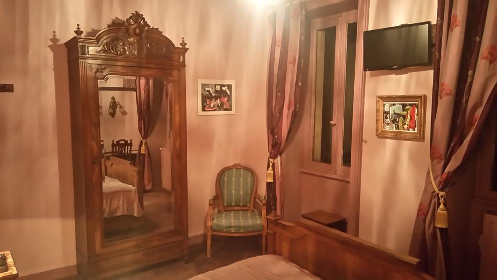 Chambres D'Hotes Chateau De Serans - Atelier Balias Ecouche Ngoại thất bức ảnh